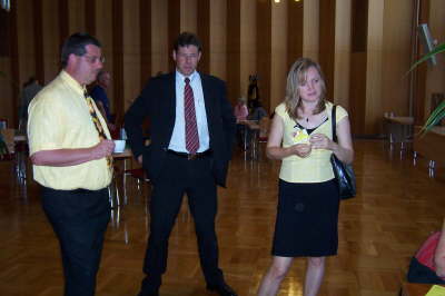 SIMA und AG "Gelb-Schwarz"